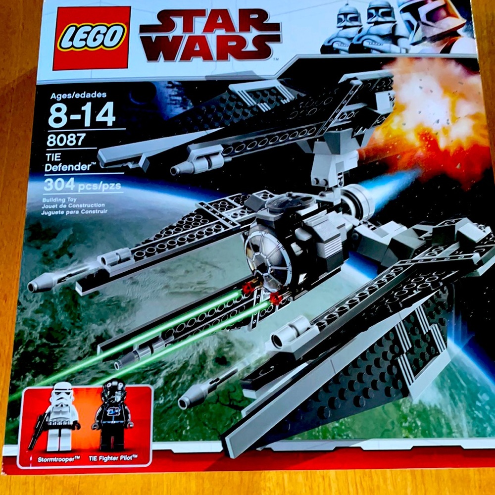 New in box Unopened Star Wars LEGO Tie Defender 8087 - Retired!